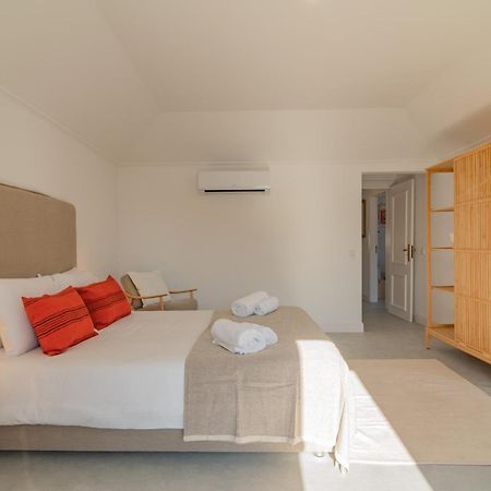 Chalet Maria Da Assuncao By Lovelystay Estoril Exterior photo
