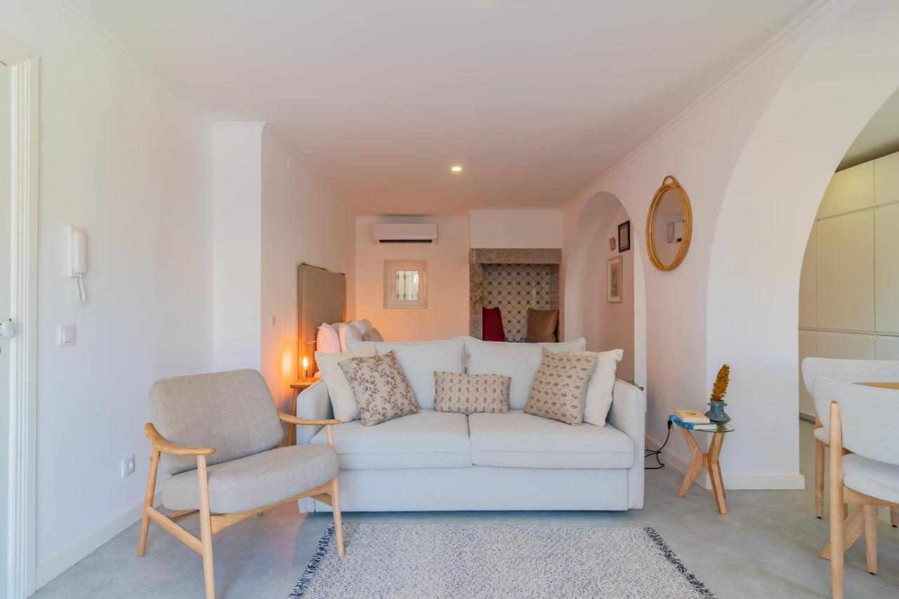 Chalet Maria Da Assuncao By Lovelystay Estoril Exterior photo