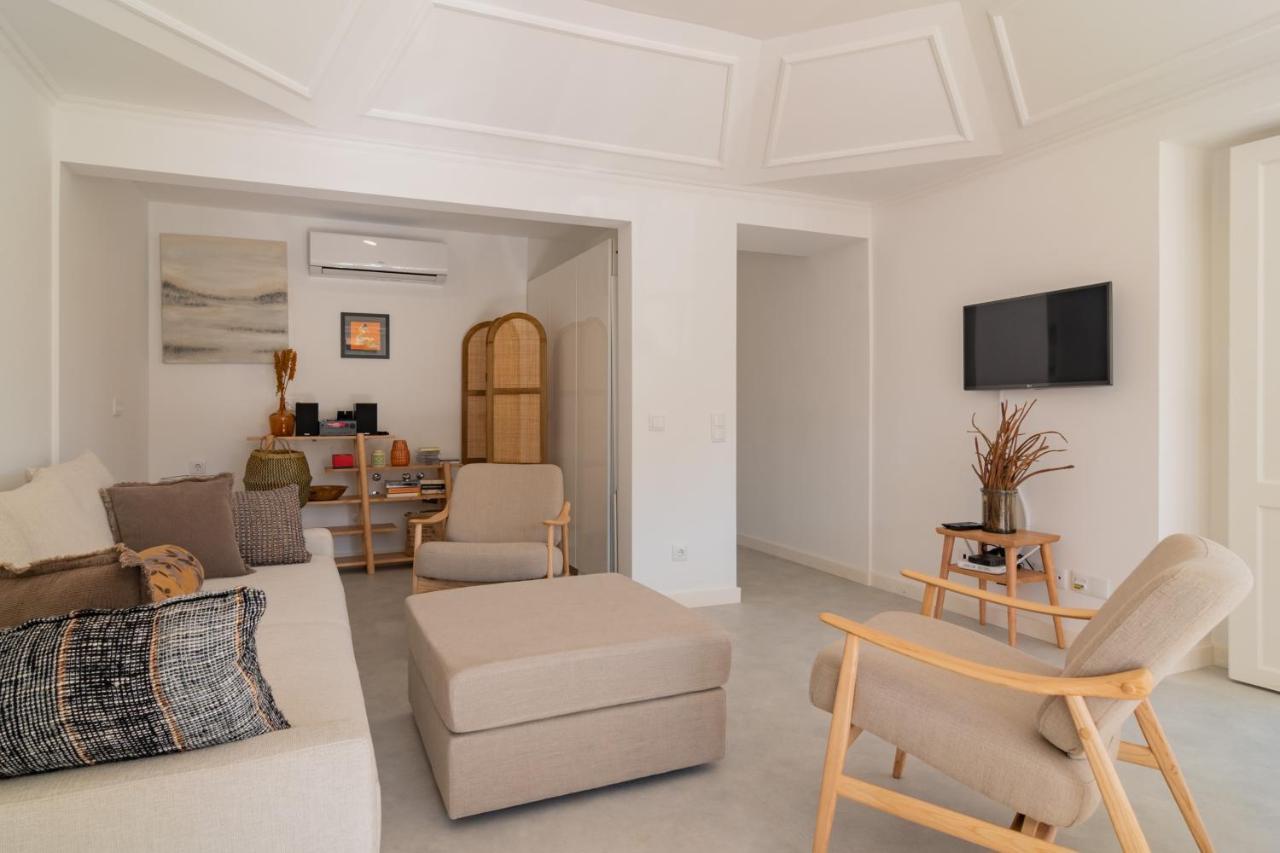 Chalet Maria Da Assuncao By Lovelystay Estoril Exterior photo