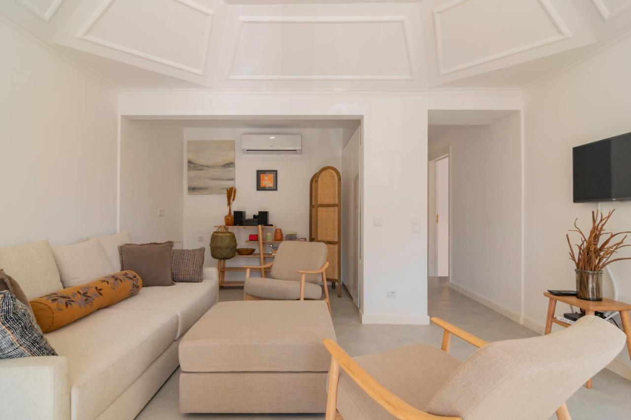 Chalet Maria Da Assuncao By Lovelystay Estoril Exterior photo
