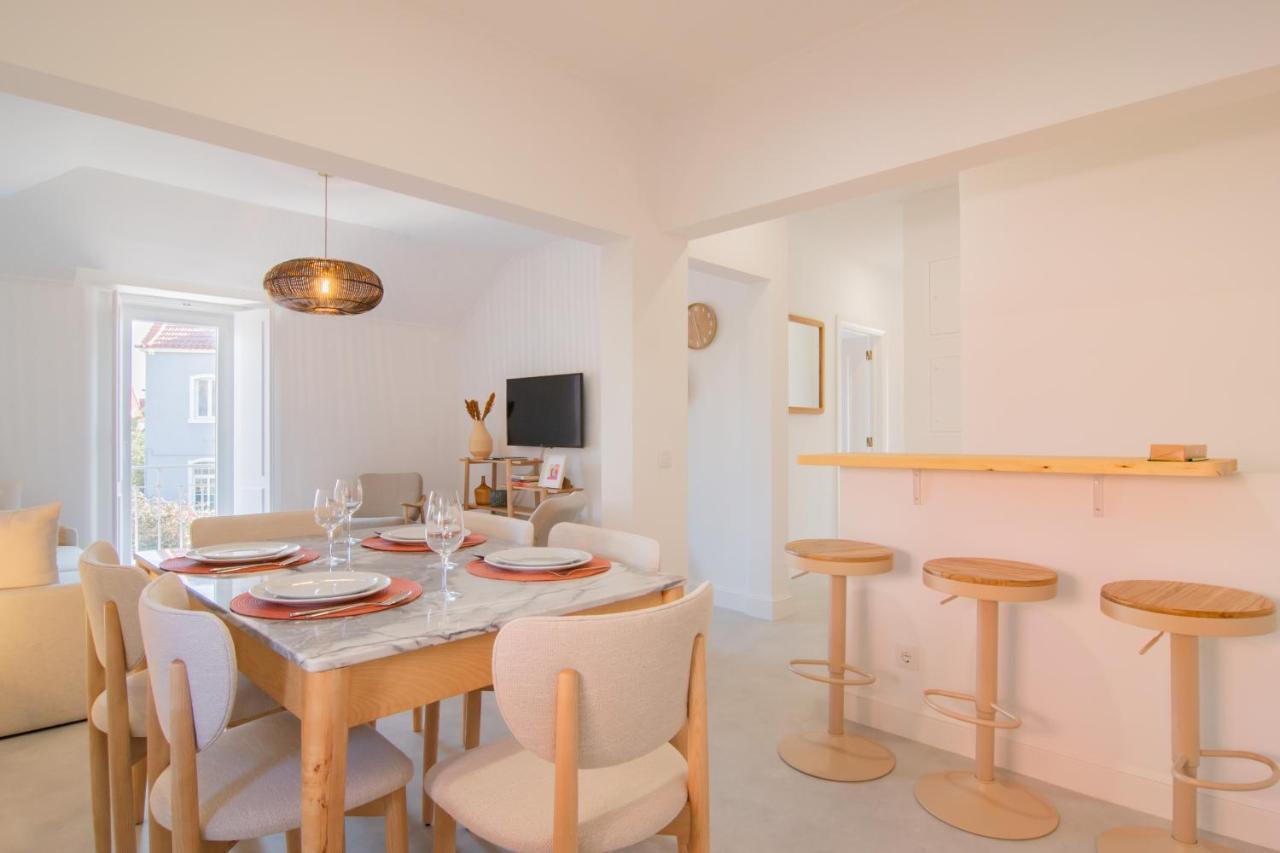 Chalet Maria Da Assuncao By Lovelystay Estoril Exterior photo