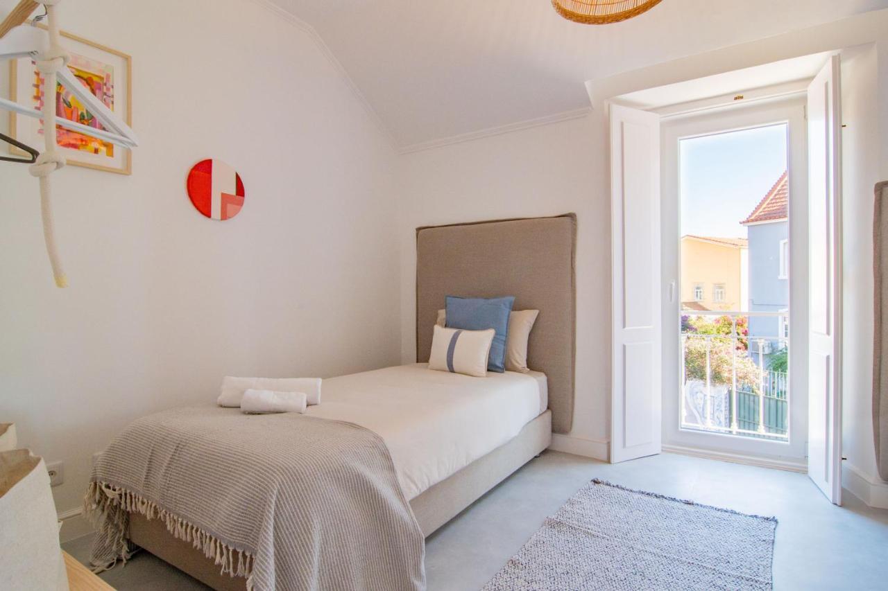 Chalet Maria Da Assuncao By Lovelystay Estoril Exterior photo